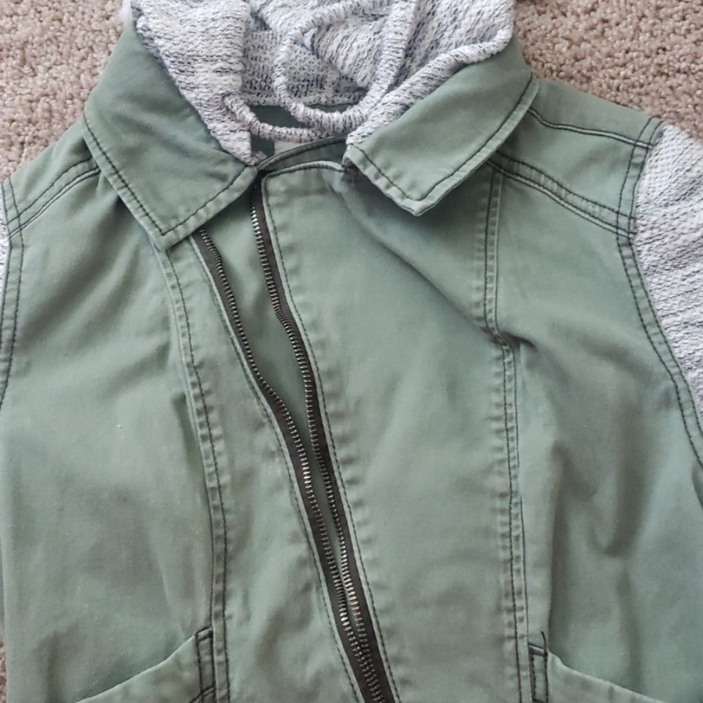Jacket - Picture 2 of 2